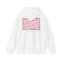 Kisses - Unisex Heavy Blend™ Hooded Sweatshirt