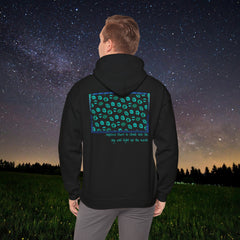 Kisses Light Up The World (Alternative Print) - Unisex Heavy Blend™ Hooded Sweatshirt