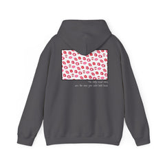 Kisses (Alternative Colors) - Unisex Heavy Blend™ Hooded Sweatshirt