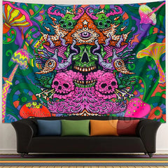 Aesthetic Mushrooms and Skulls Tapestry Backdrop