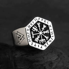 Reda Viking-inspired Ring